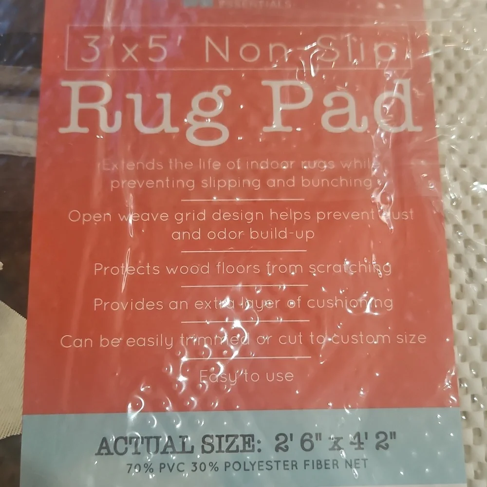 Home ESSENTIALS Rug Pad in Cream 3'×5' - Picture 7 of 7